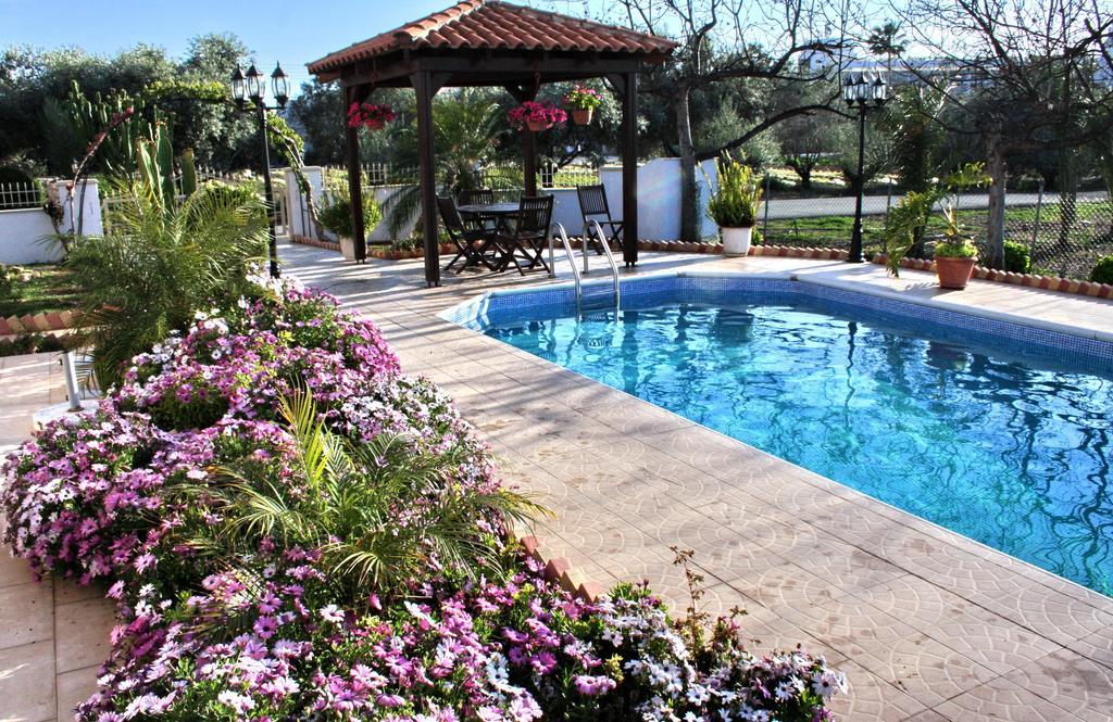 Villa Paradise Paphos Habitación foto